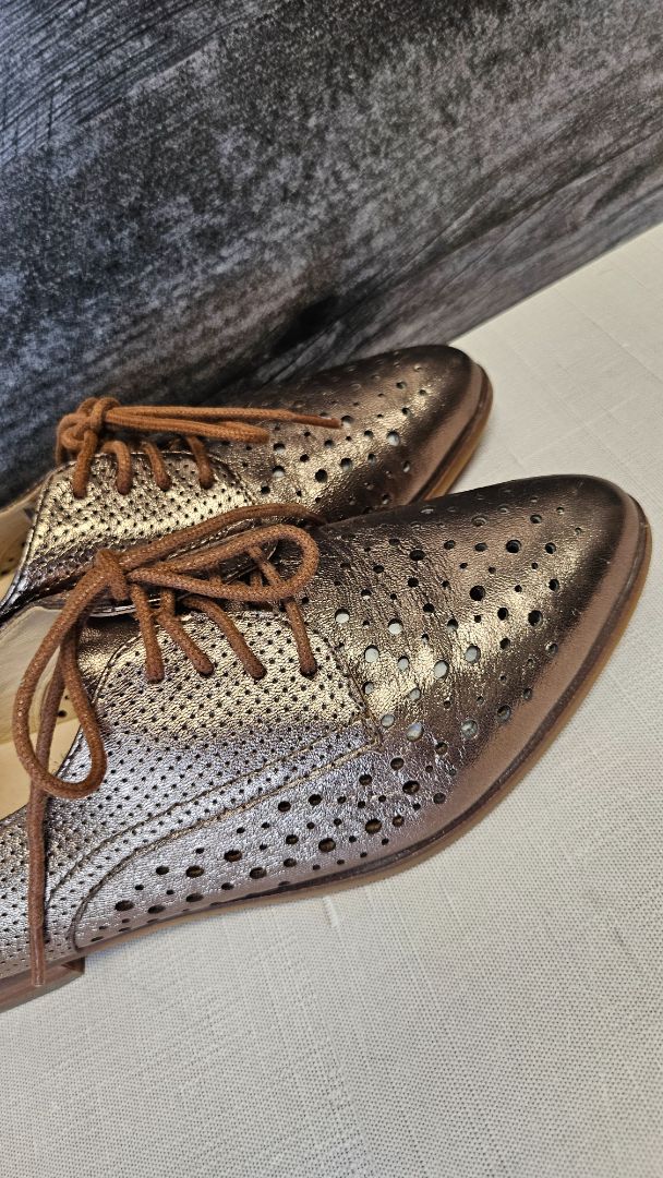 Ziera Bronze Lace Up Brogue (37)