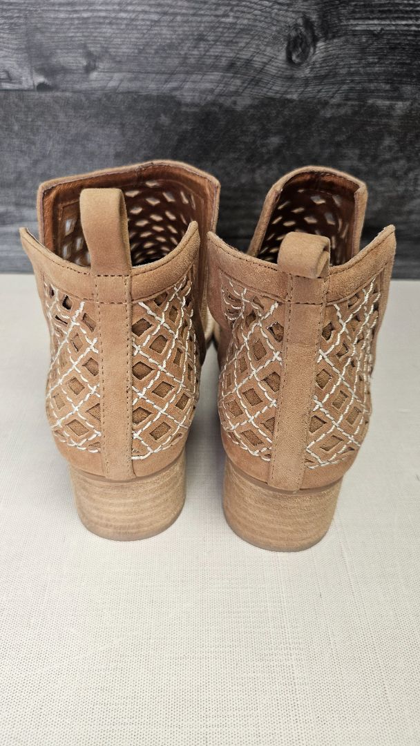 Valdo Tan Lattice Bootie (37)