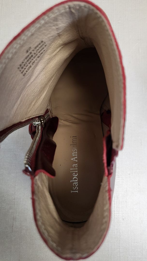 Isabella Anselmi Plum Leather Boot (40)