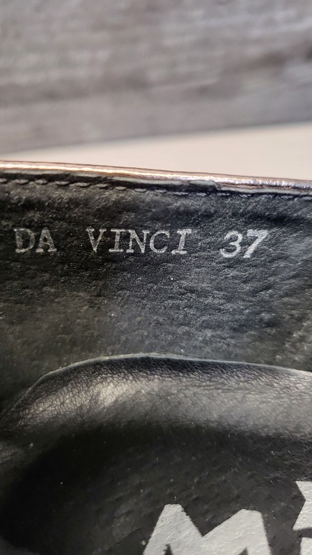 Minx Pewter Da Vinci Shoe (37)