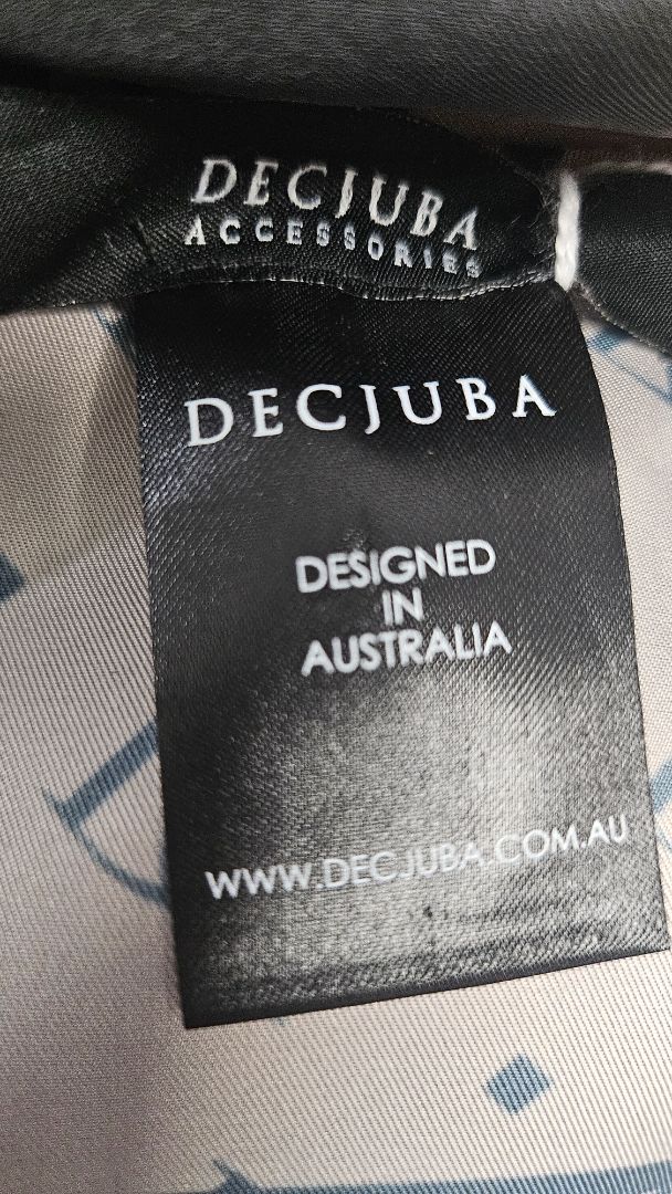 Decjuba Scarves 80x80