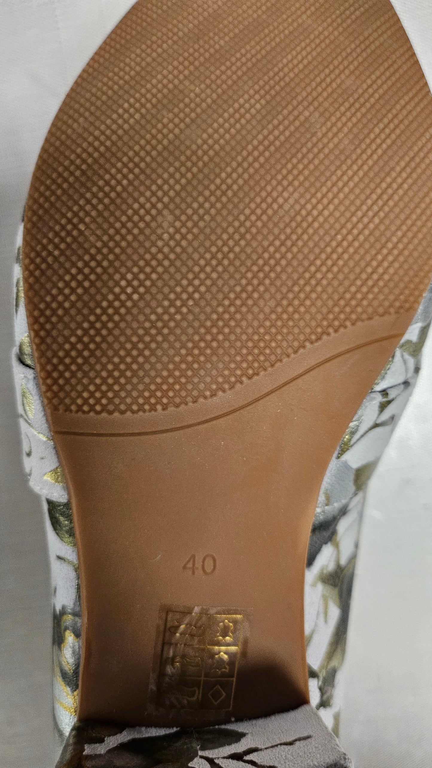 Bresley Floral Slip On Heel (40)