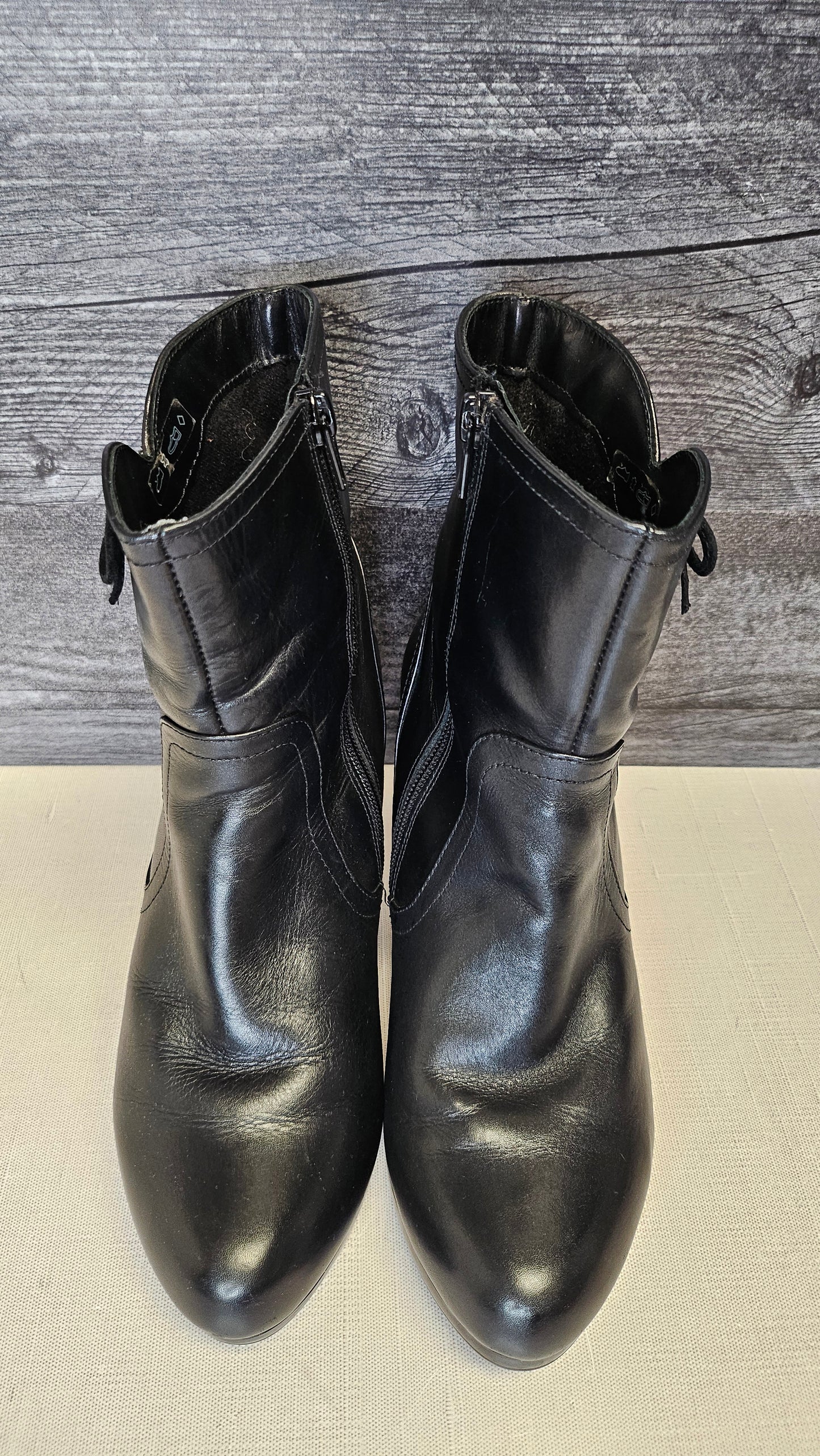 Ziera Black Leather Mid Boot (37)