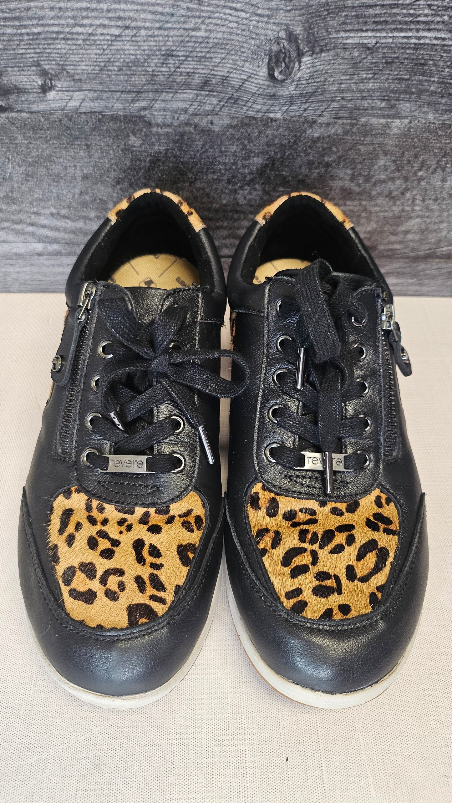 Revere Tan/Black Animal Print Sneaker (40)