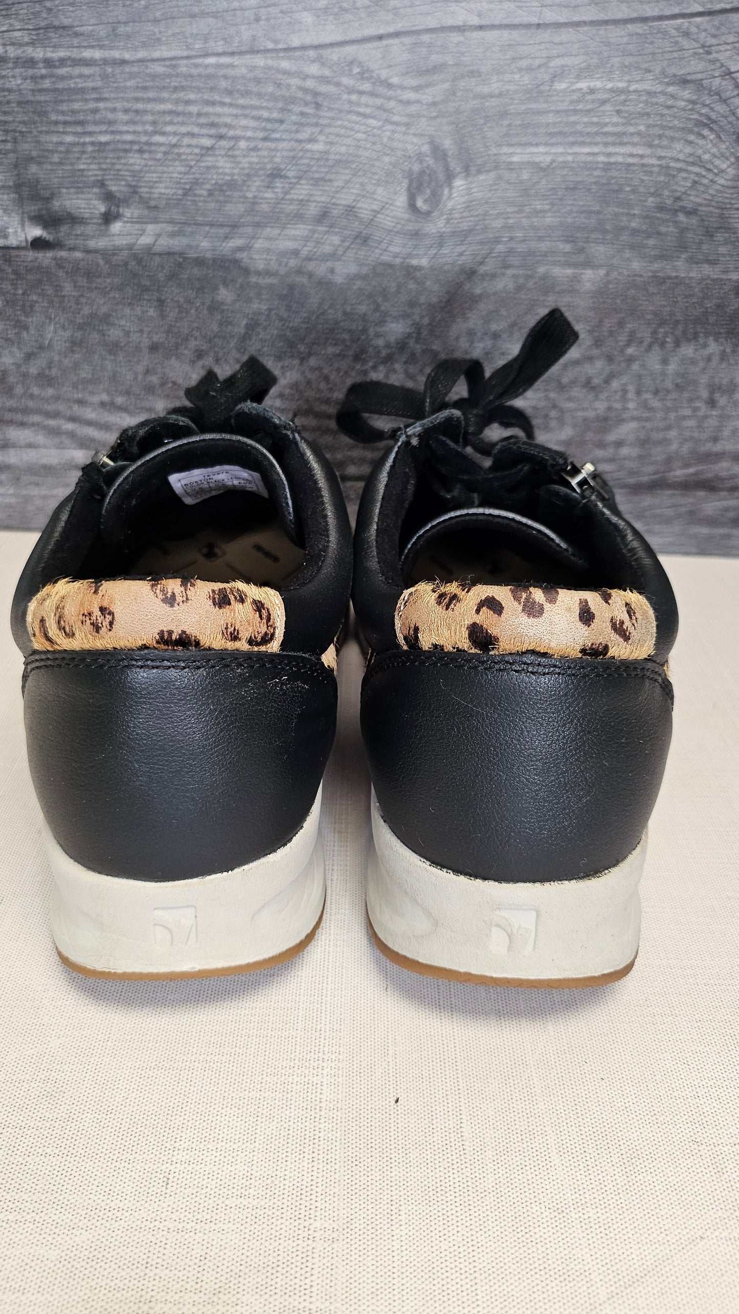 Revere Tan/Black Animal Print Sneaker (40)