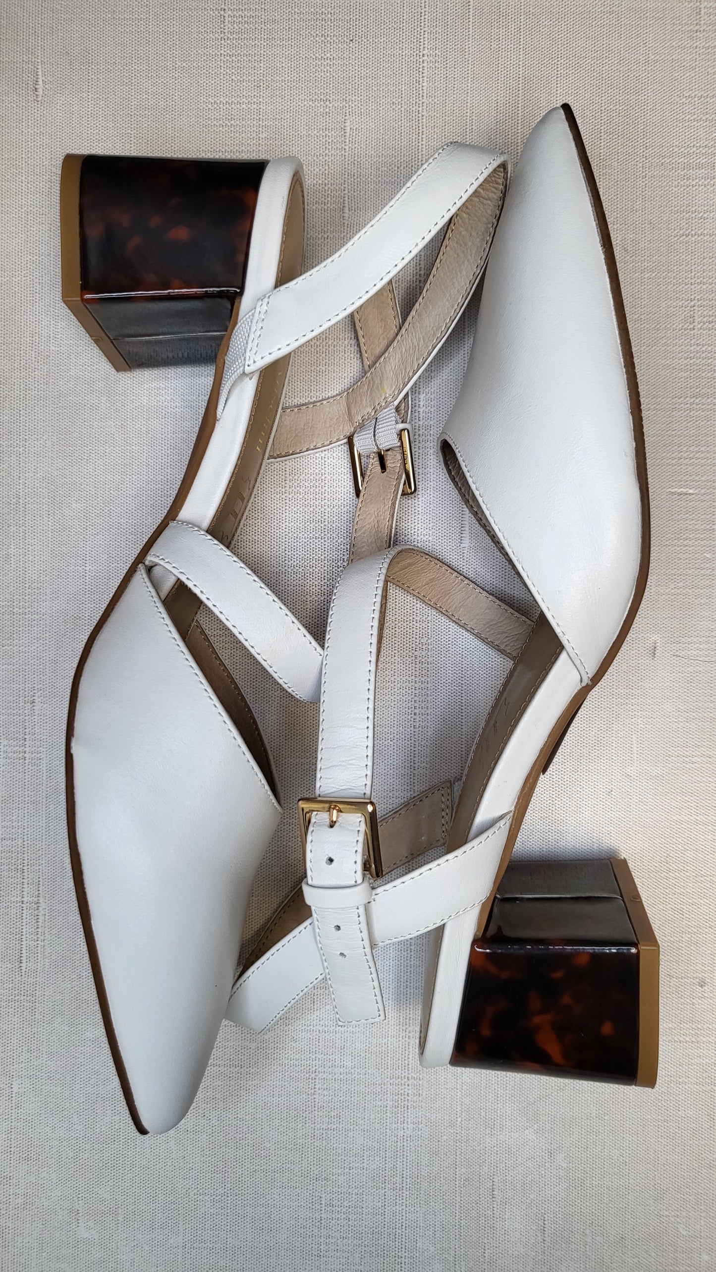 Isabella Anselmi White Slingback Heels (40)