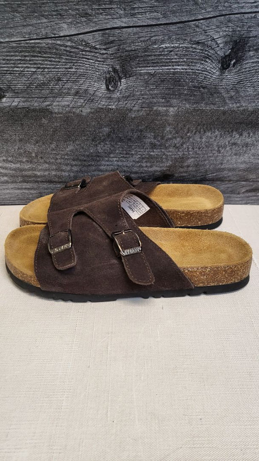 Everau Brown Flats (38)