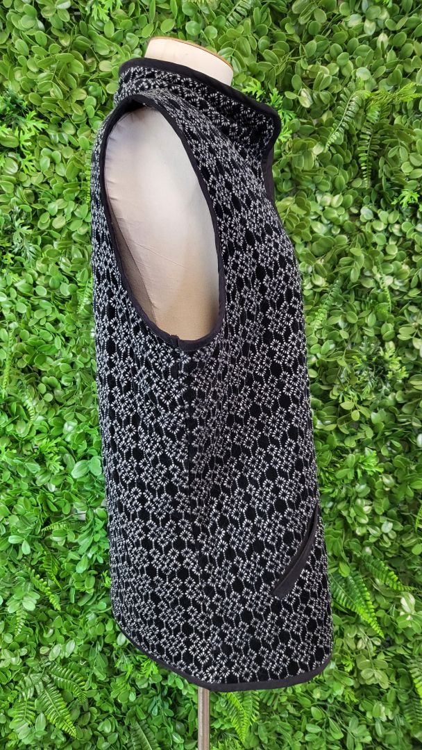 Black Pepper Print Vest (14)