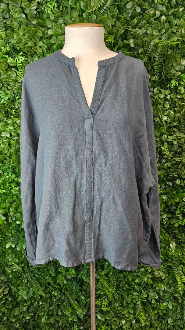 The Shanty Green Linen Blouse (16)