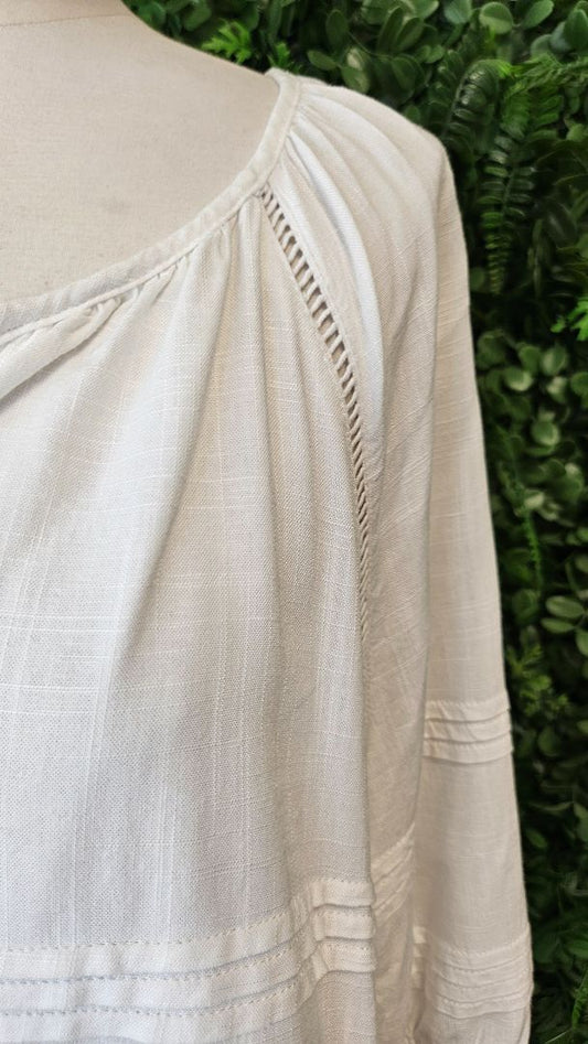 Just Jeans White Linen Blend Top (14)