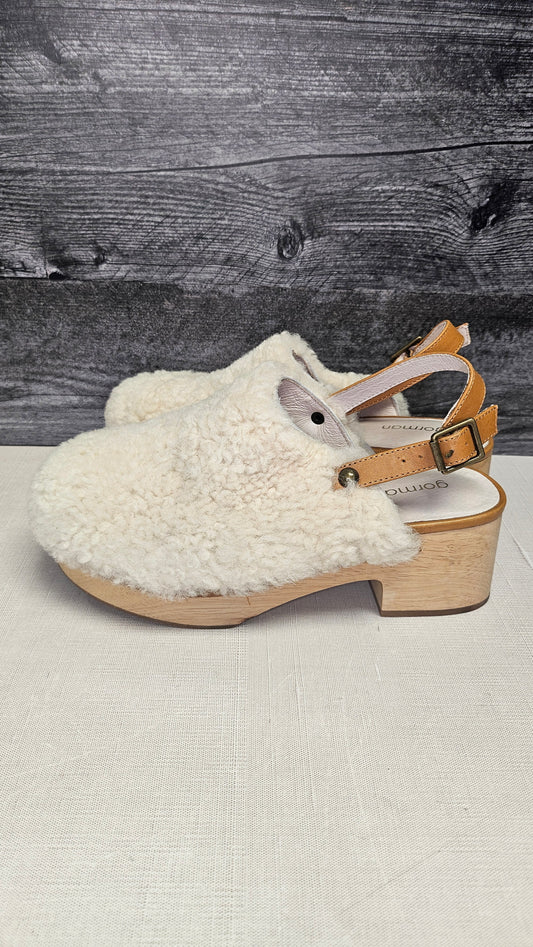 Gorman Cream Sherpa Clog (38)
